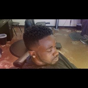 Meet your Posher, Darius